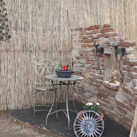 Neu! Rustica Lejlighed *